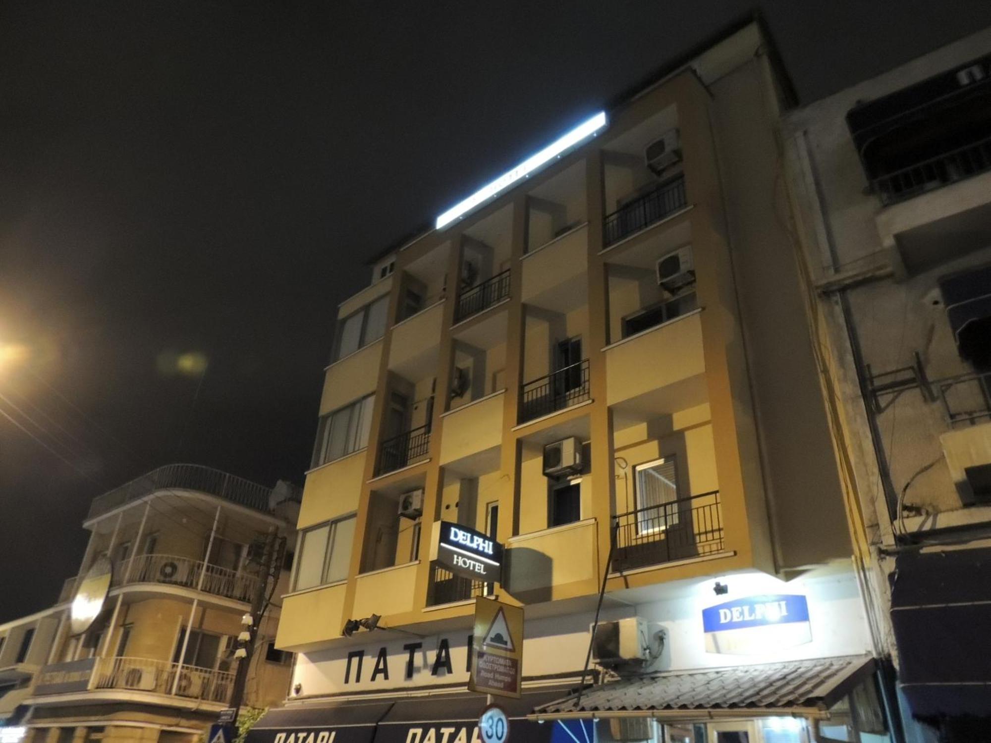 Delphi Hotel Nicosia Exteriör bild